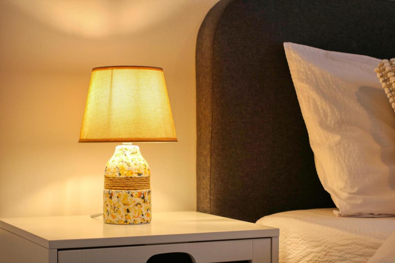 Relaxation Station - My Charming, Cosy&Inviting Apt - Smart Thermostat - Private Parking - Ior Park - Long Term Price Cuts Бухарест Экстерьер фото